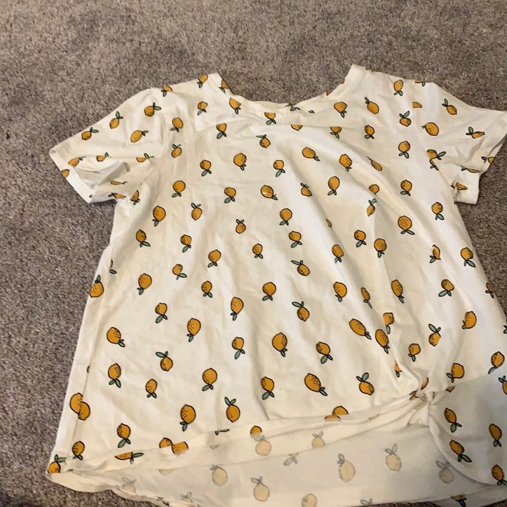 Cute tied Lemon top for girls